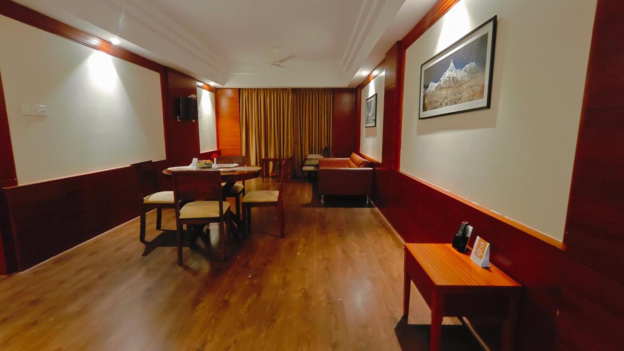 Mm Legacy - A Bergamont Hotel, Канчипурам Екстериор снимка